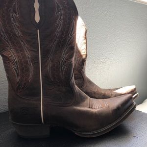 Ariat Tailgate Boot in distressed brown